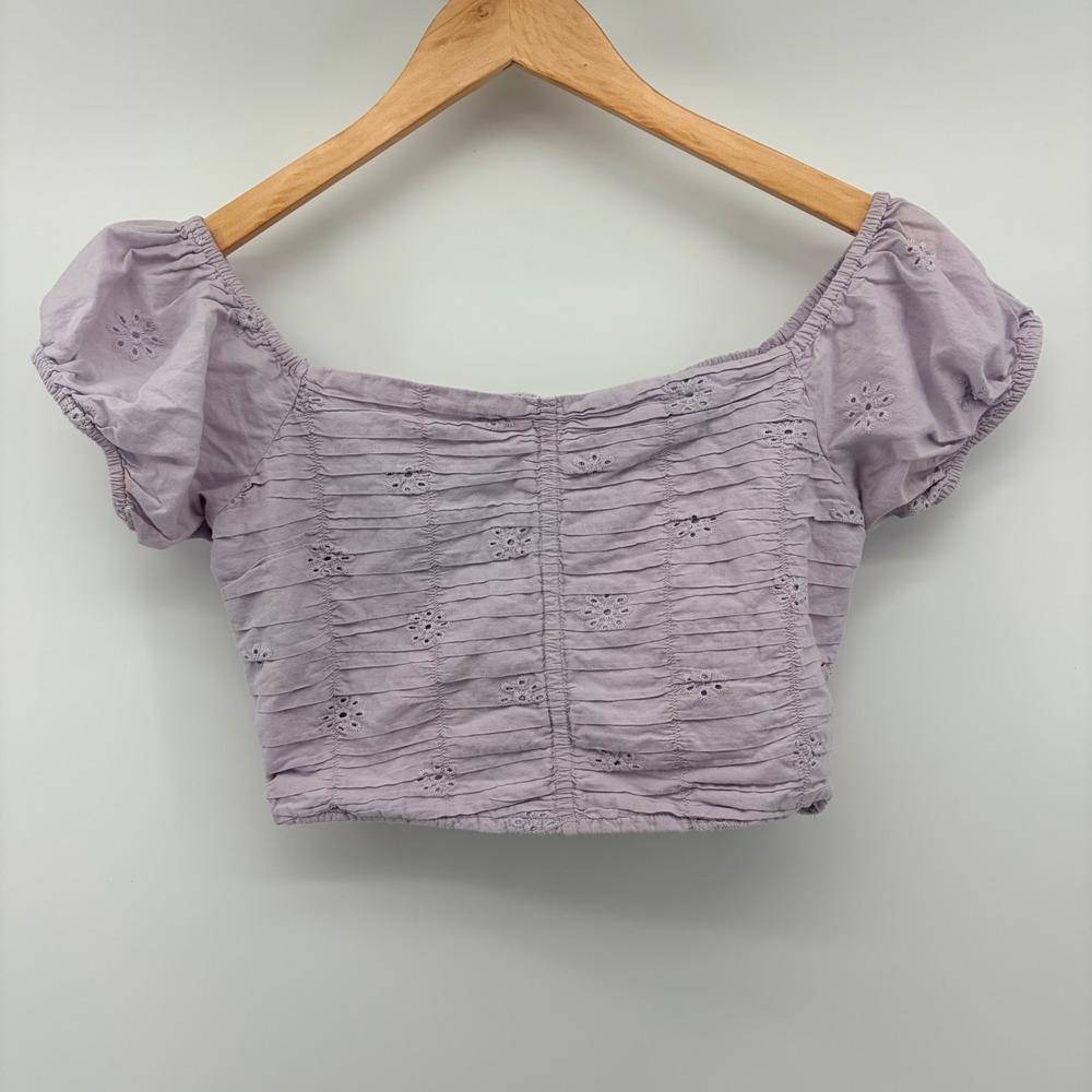 Aeropostale Crop Top Women M Purple Eyelet Ruched Smocked Puff Sleeve Boho